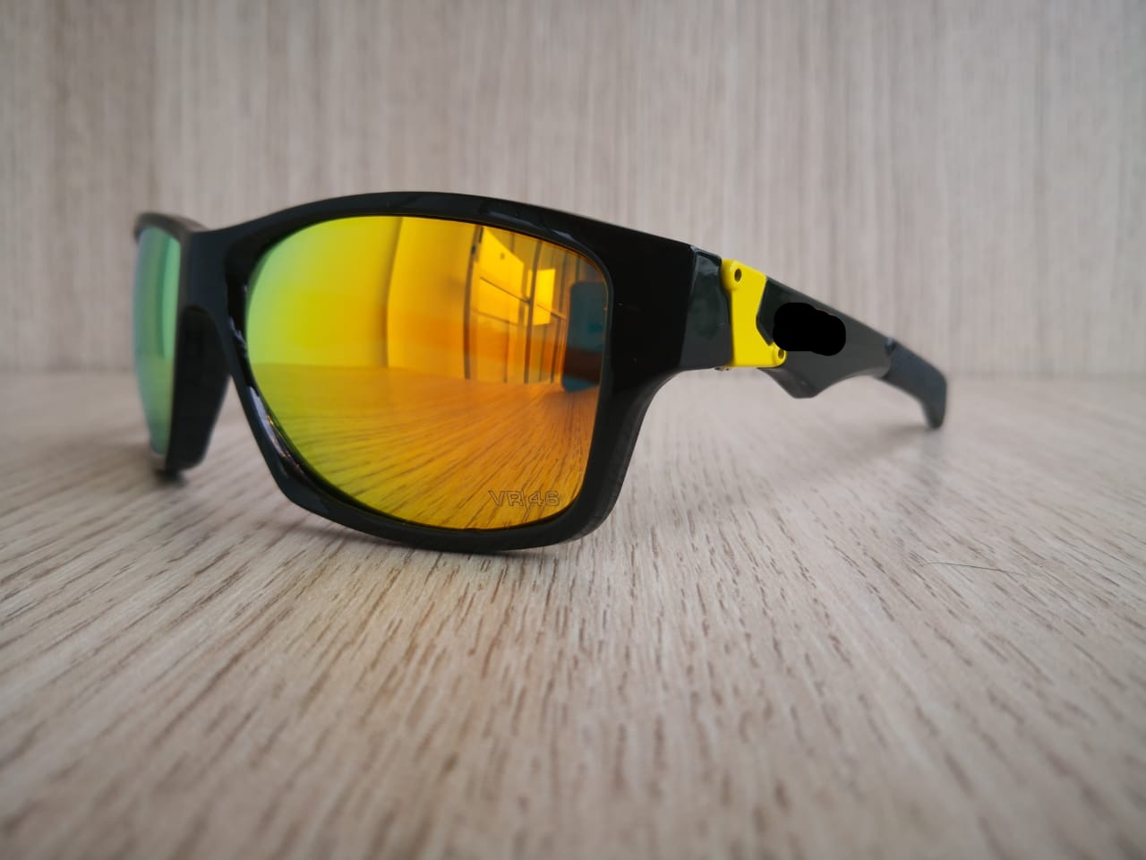 J Gold Valentino Rossi VR