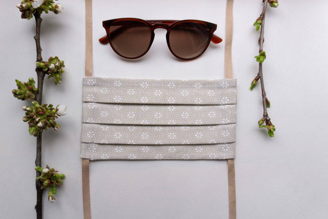 Cómo combinar gafas de sol con tapabocas