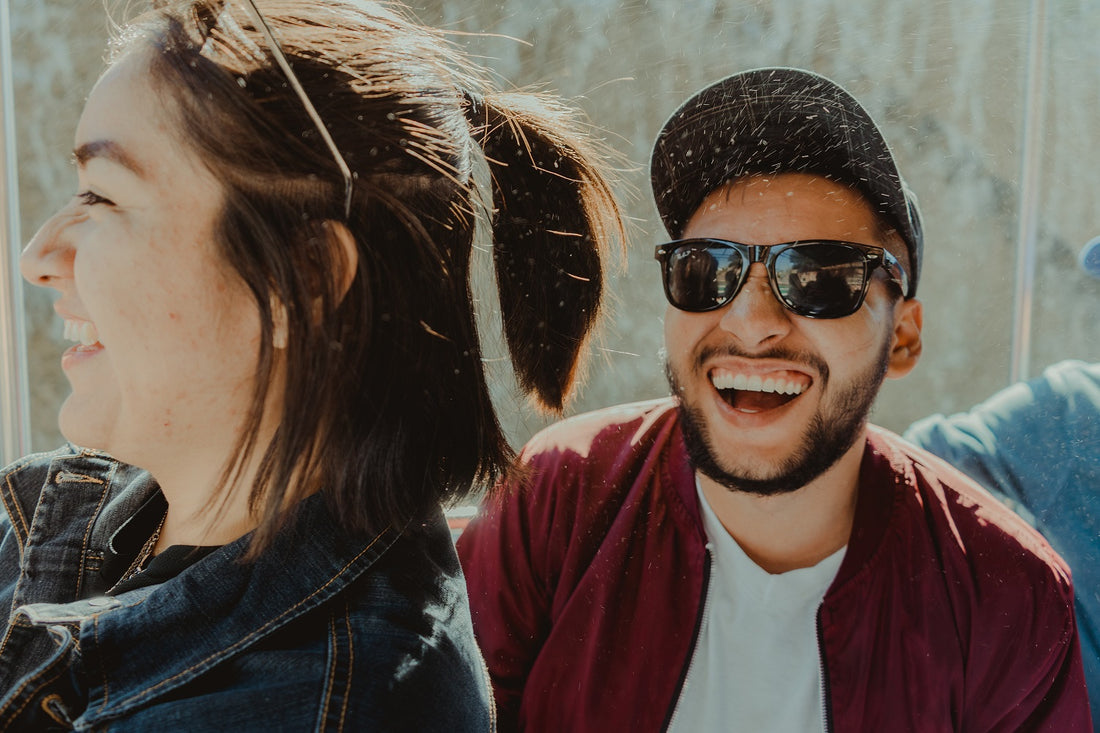 ¿Me dañaré los ojos si no uso gafas de sol?